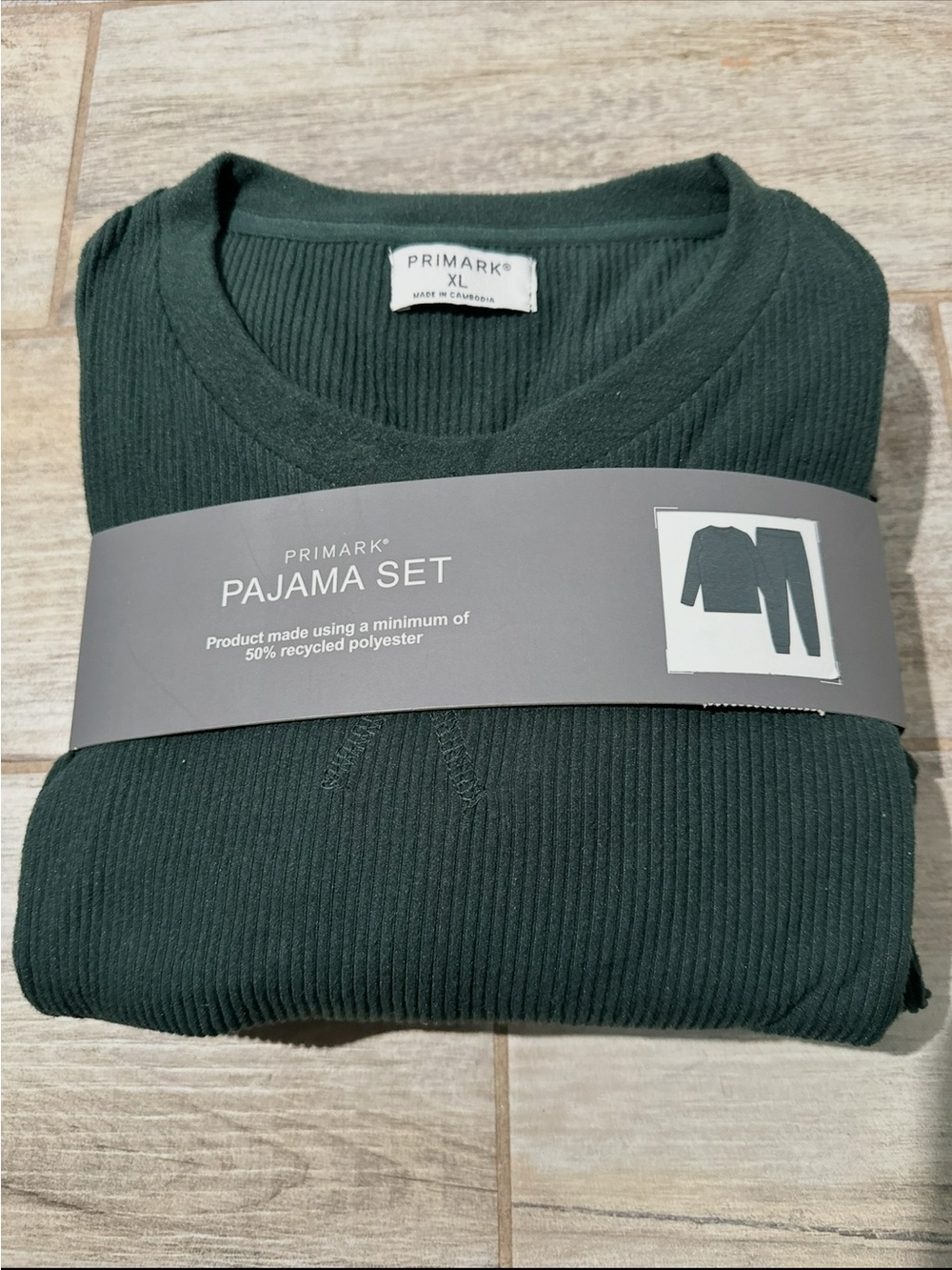 Poshmark Men’s Dark Green Ribbed Crewneck Sweater 🍃